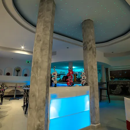 Villa Olympia Perivolos (Santorini)